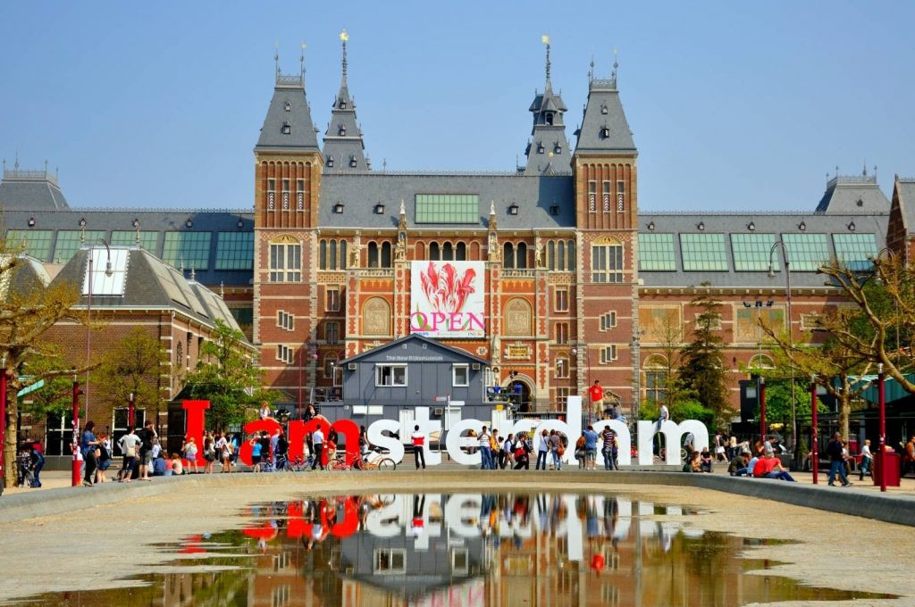 オランダ留学の魅力とは？質の高い教育と国際的環境を持つ理想の留学先